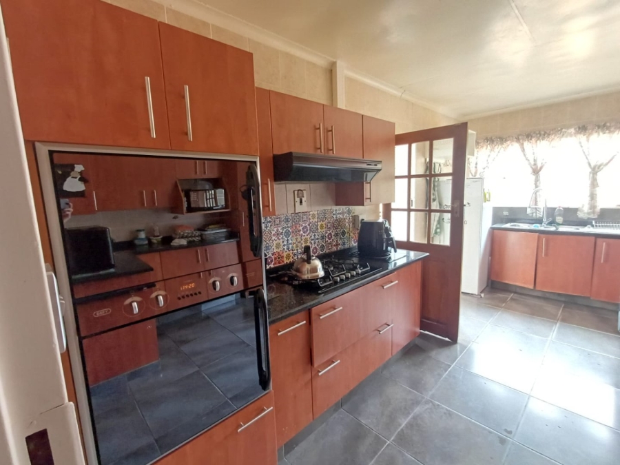 3 Bedroom Property for Sale in Greenhills Gauteng
