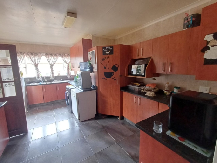 3 Bedroom Property for Sale in Greenhills Gauteng