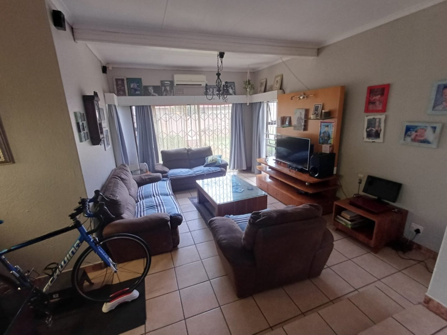 3 Bedroom Property for Sale in Greenhills Gauteng