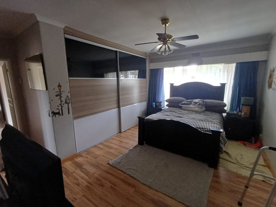 3 Bedroom Property for Sale in Greenhills Gauteng