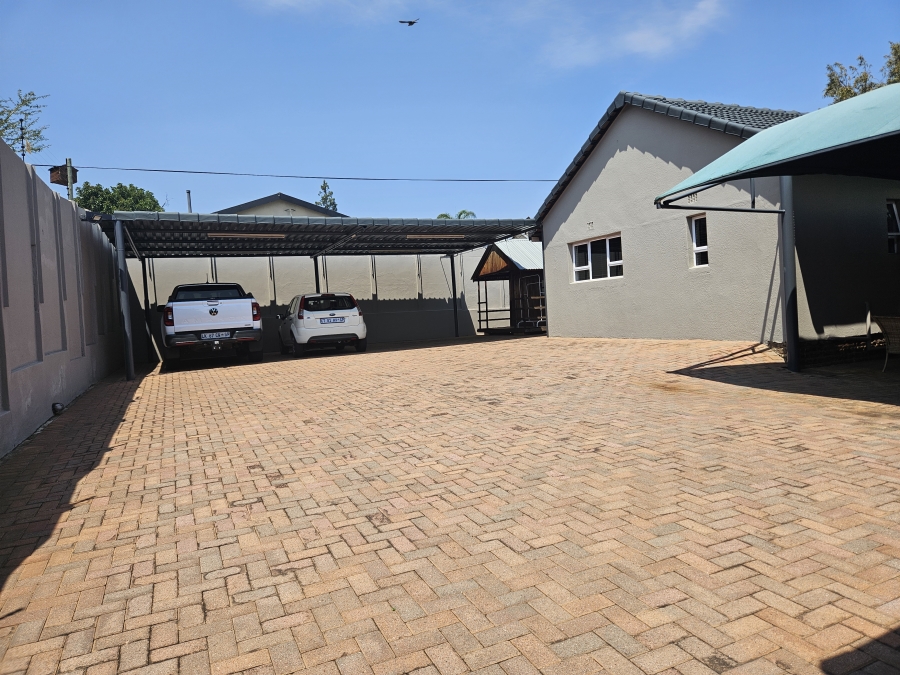 3 Bedroom Property for Sale in Rant En Dal Gauteng