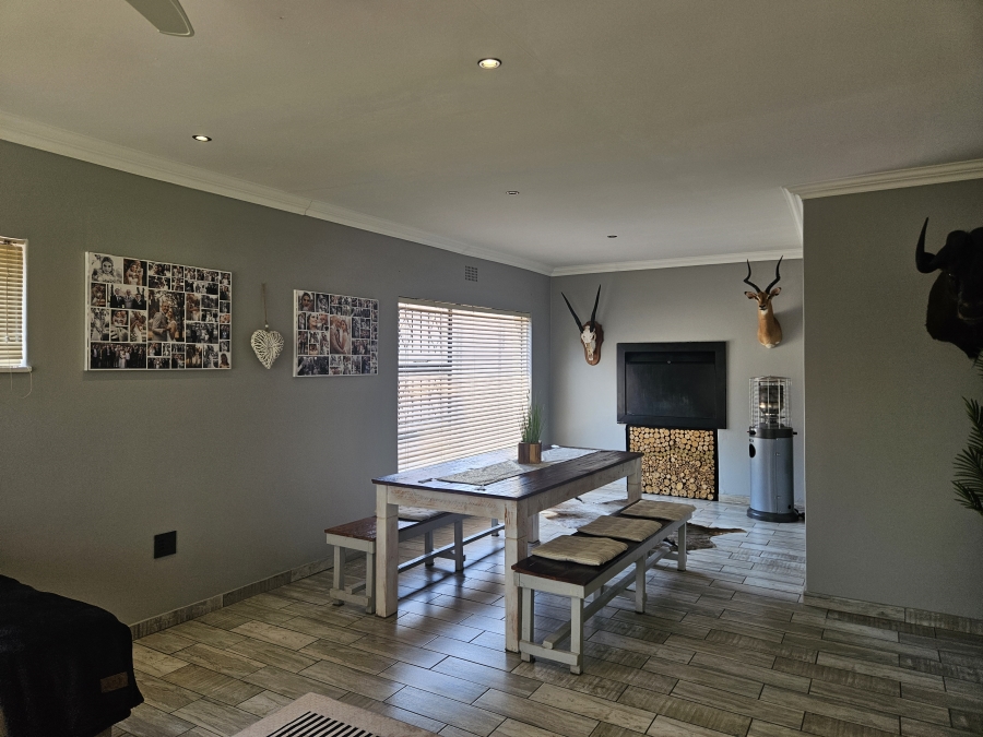 3 Bedroom Property for Sale in Rant En Dal Gauteng