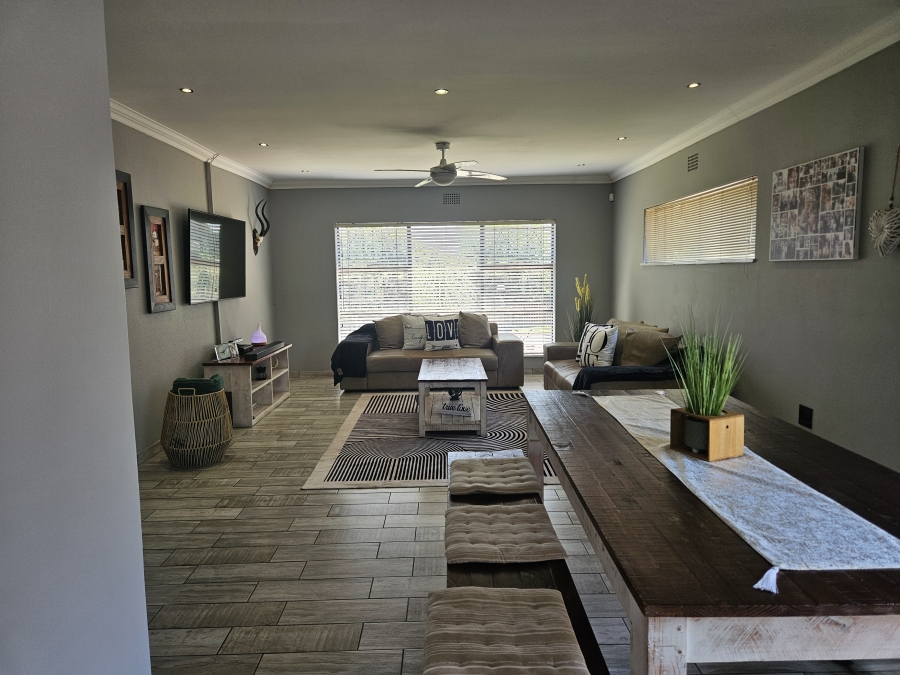 3 Bedroom Property for Sale in Rant En Dal Gauteng