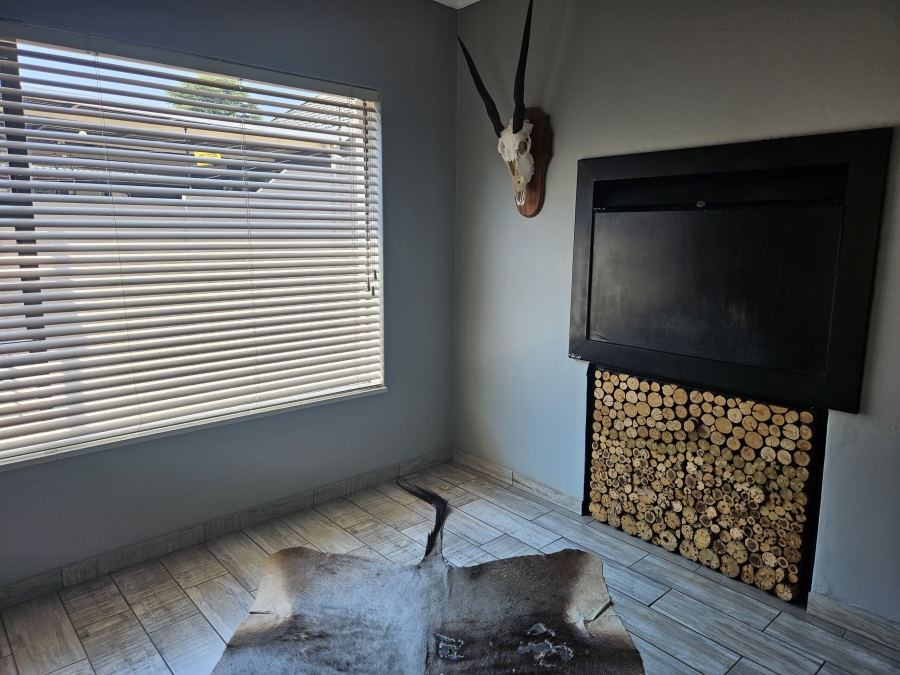 3 Bedroom Property for Sale in Rant En Dal Gauteng