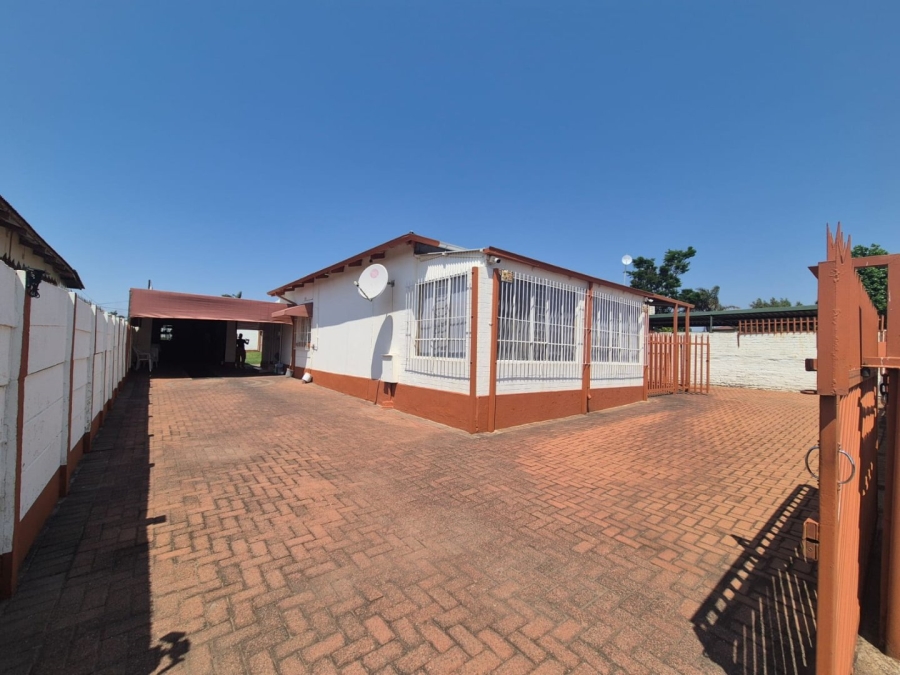 3 Bedroom Property for Sale in Krugersdorp West Gauteng