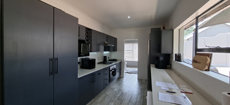 3 Bedroom Property for Sale in Rant En Dal Gauteng