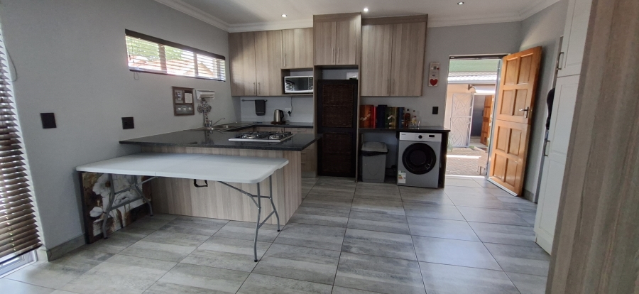 3 Bedroom Property for Sale in Rant En Dal Gauteng