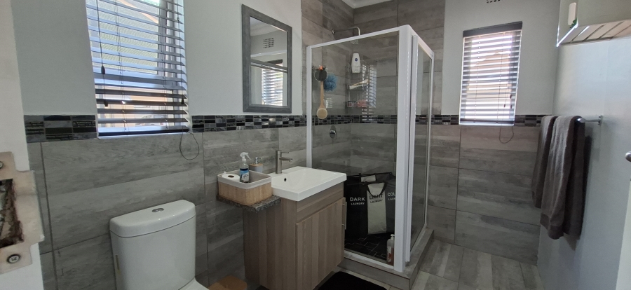 3 Bedroom Property for Sale in Rant En Dal Gauteng