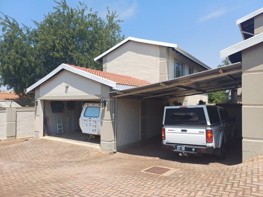3 Bedroom Property for Sale in Krugersdorp North Gauteng