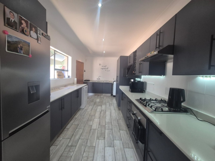 3 Bedroom Property for Sale in Rant En Dal Gauteng