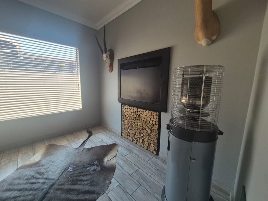 3 Bedroom Property for Sale in Rant En Dal Gauteng