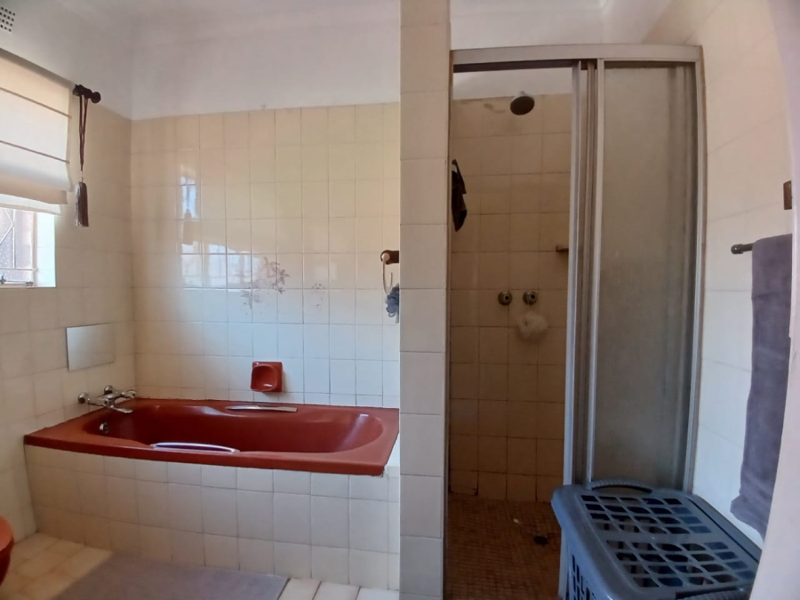 3 Bedroom Property for Sale in Greenhills Gauteng