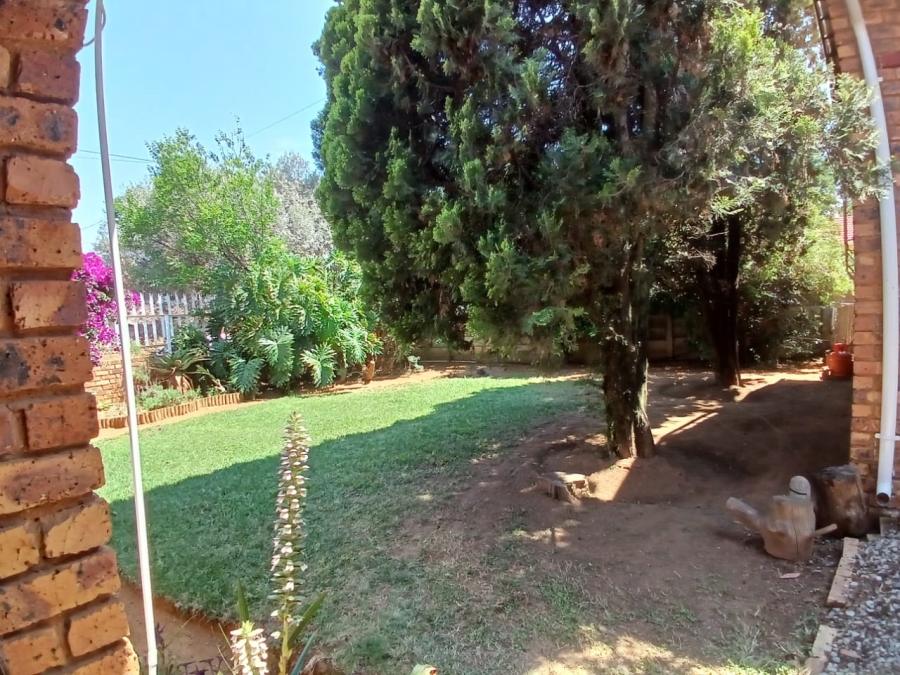 3 Bedroom Property for Sale in Greenhills Gauteng