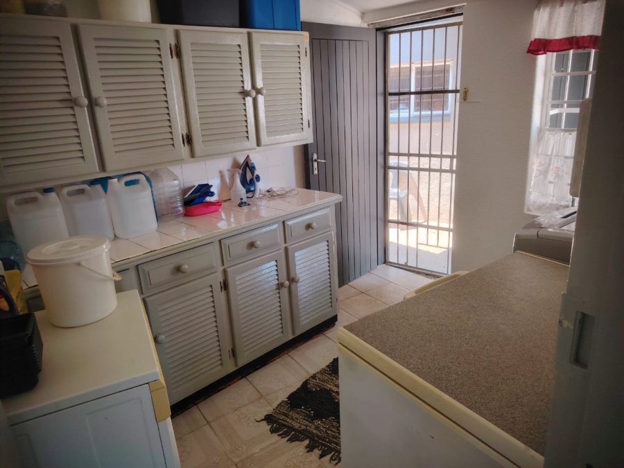 4 Bedroom Property for Sale in Greenhills Gauteng