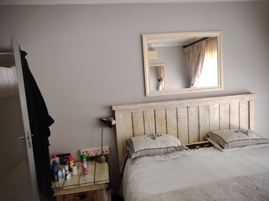 4 Bedroom Property for Sale in Greenhills Gauteng