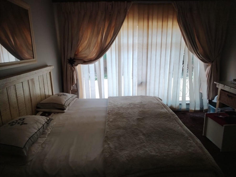 4 Bedroom Property for Sale in Greenhills Gauteng