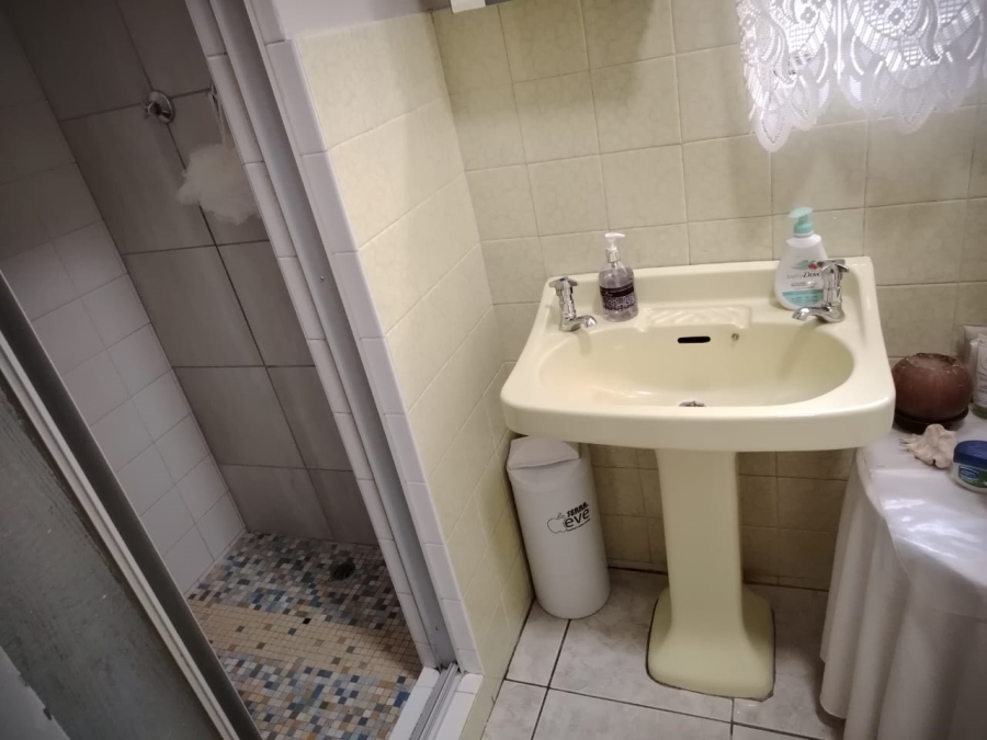 4 Bedroom Property for Sale in Greenhills Gauteng