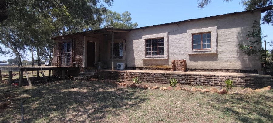 7 Bedroom Property for Sale in Randridge Ah Gauteng