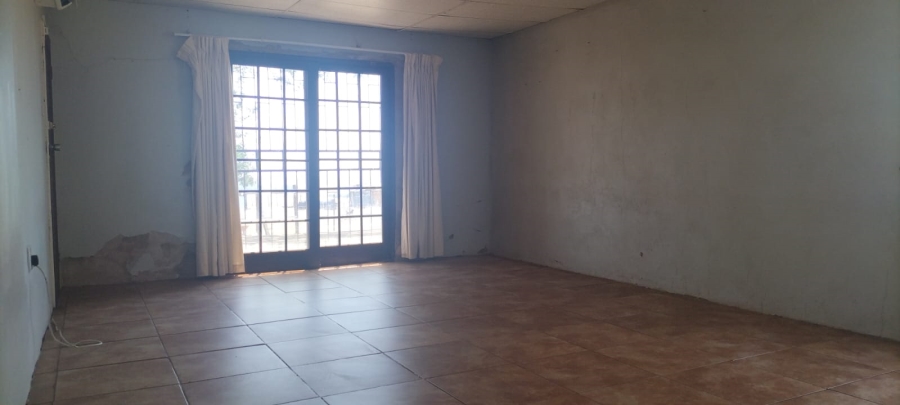 7 Bedroom Property for Sale in Randridge Ah Gauteng