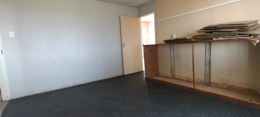 7 Bedroom Property for Sale in Randridge Ah Gauteng