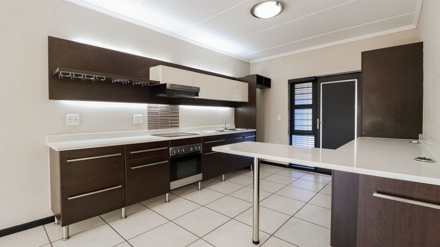2 Bedroom Property for Sale in Douglasdale Gauteng