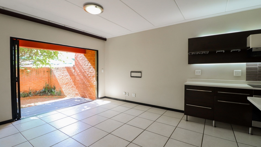 2 Bedroom Property for Sale in Douglasdale Gauteng