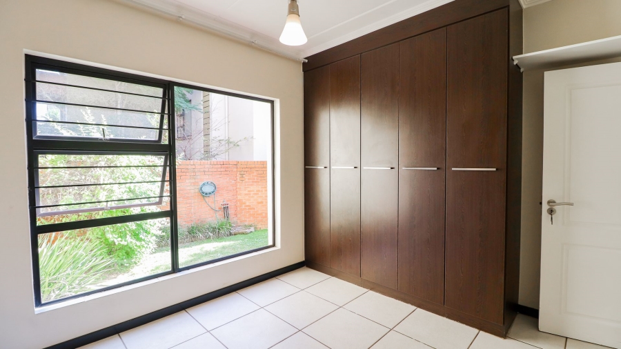 2 Bedroom Property for Sale in Douglasdale Gauteng