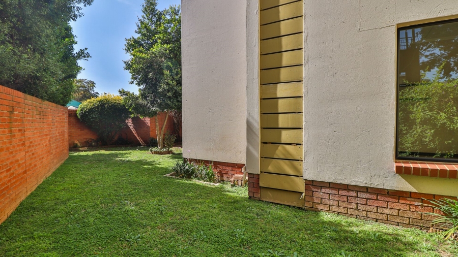 2 Bedroom Property for Sale in Douglasdale Gauteng