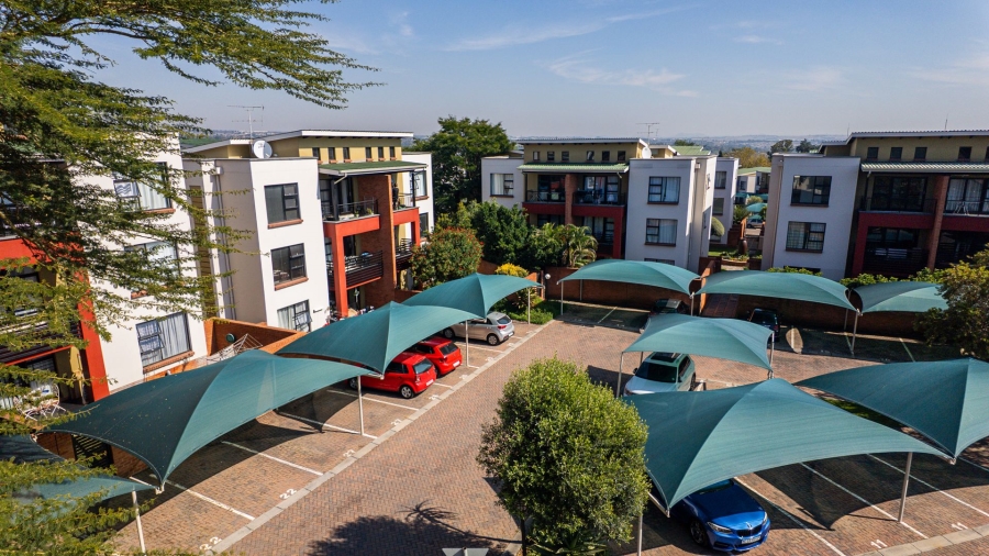 2 Bedroom Property for Sale in Douglasdale Gauteng