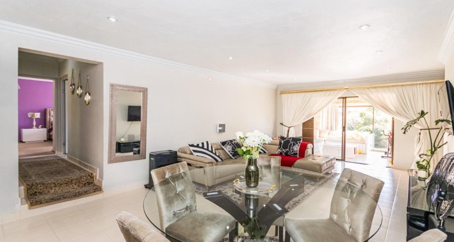 3 Bedroom Property for Sale in Ruimsig Gauteng