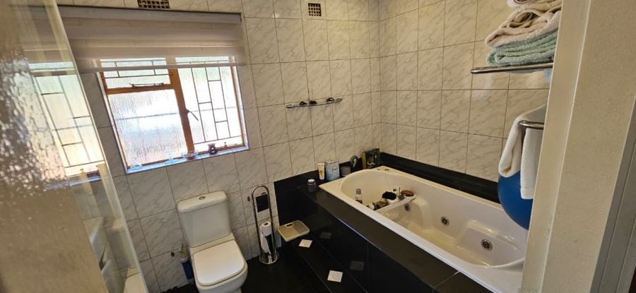 3 Bedroom Property for Sale in Norkem Park Gauteng