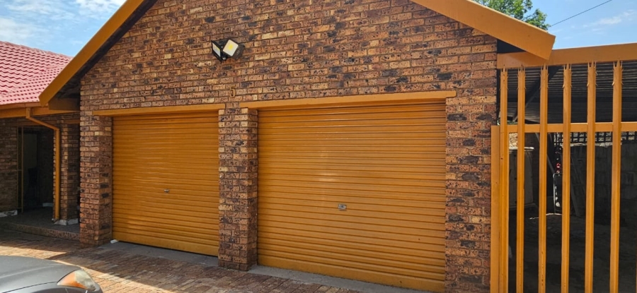 3 Bedroom Property for Sale in Norkem Park Gauteng