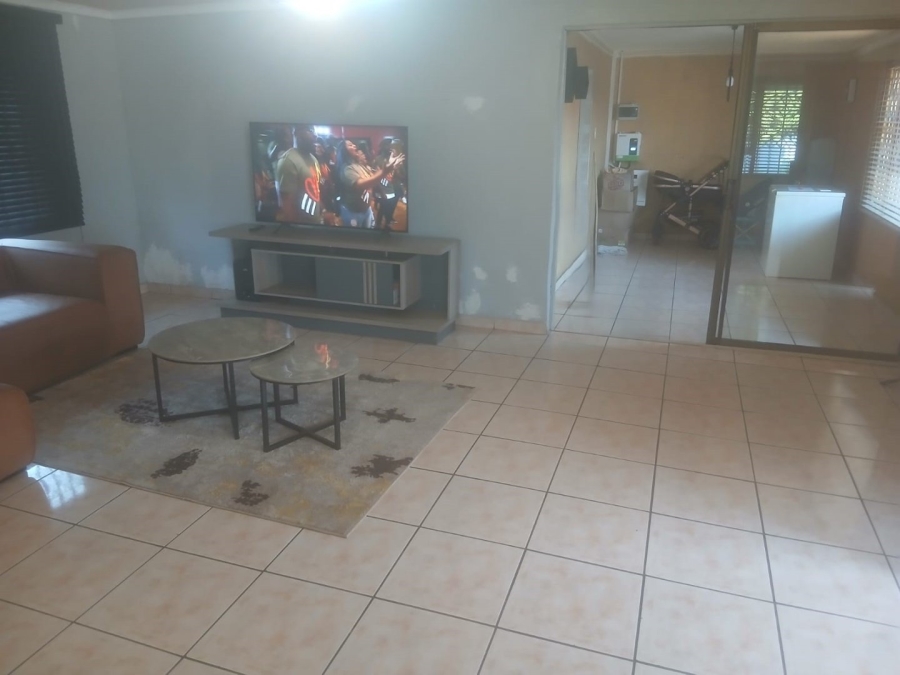 3 Bedroom Property for Sale in Toekomsrus Gauteng