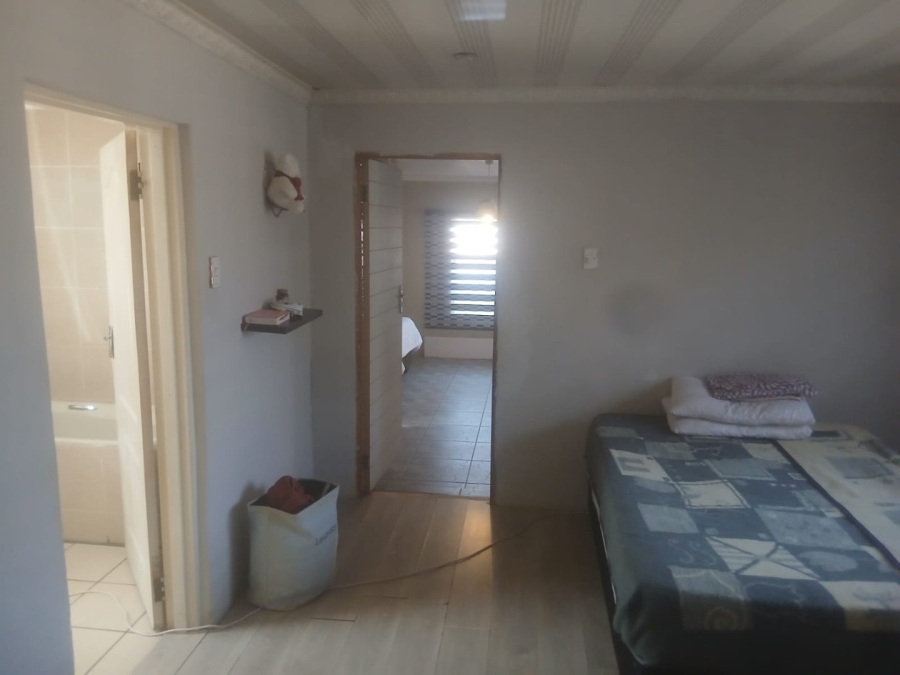 3 Bedroom Property for Sale in Toekomsrus Gauteng