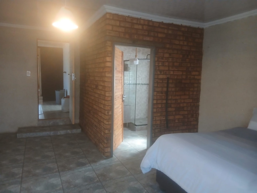 3 Bedroom Property for Sale in Toekomsrus Gauteng