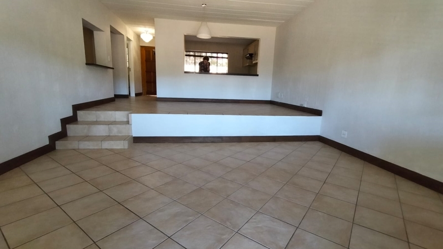 2 Bedroom Property for Sale in Constantia Kloof Gauteng