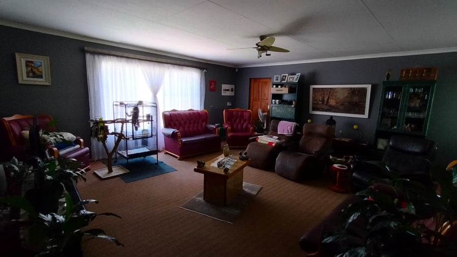 4 Bedroom Property for Sale in Rangeview Gauteng