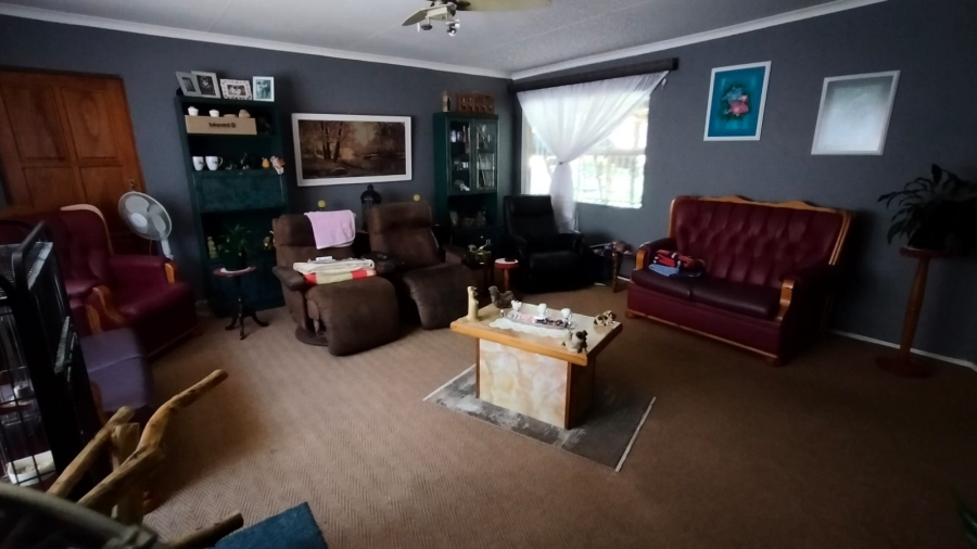 4 Bedroom Property for Sale in Rangeview Gauteng