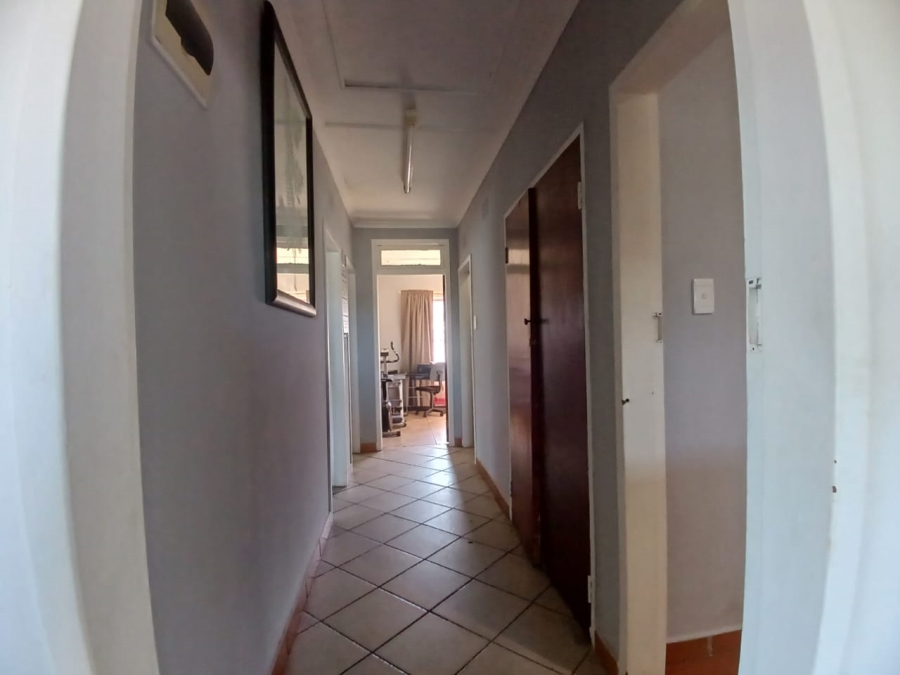 4 Bedroom Property for Sale in Mindalore Gauteng