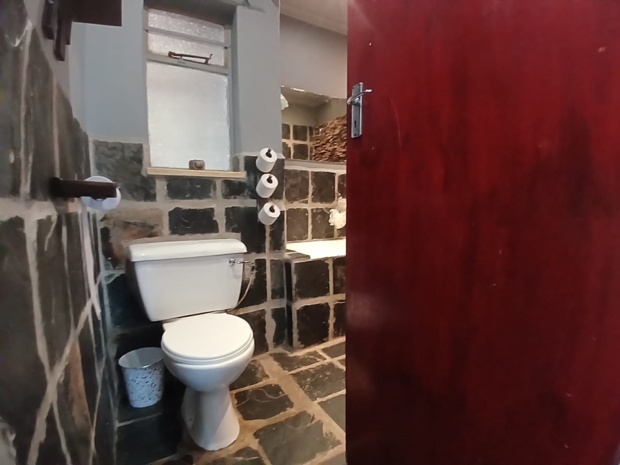 4 Bedroom Property for Sale in Mindalore Gauteng