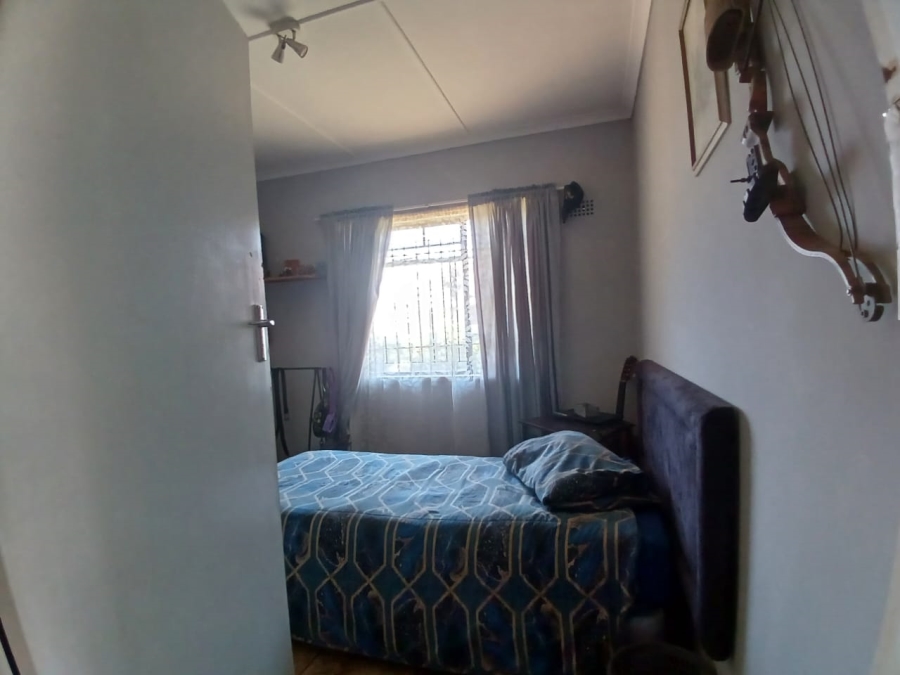 4 Bedroom Property for Sale in Mindalore Gauteng