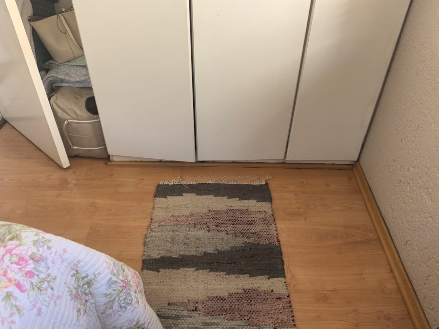 2 Bedroom Property for Sale in Constantia Kloof Gauteng