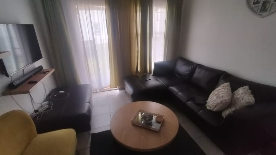 2 Bedroom Property for Sale in Aureus Gauteng