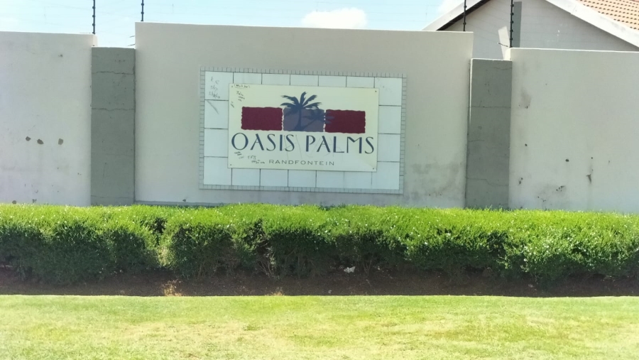 2 Bedroom Property for Sale in Aureus Gauteng