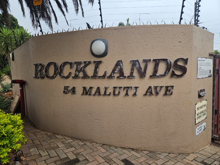To Let 1 Bedroom Property for Rent in Northcliff Gauteng