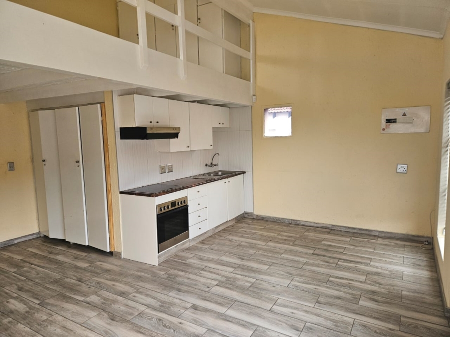 To Let 1 Bedroom Property for Rent in Northcliff Gauteng