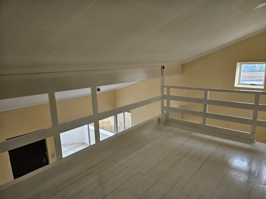 To Let 1 Bedroom Property for Rent in Northcliff Gauteng