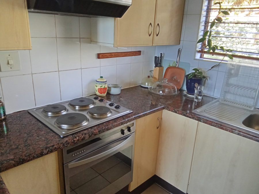 2 Bedroom Property for Sale in Constantia Kloof Gauteng