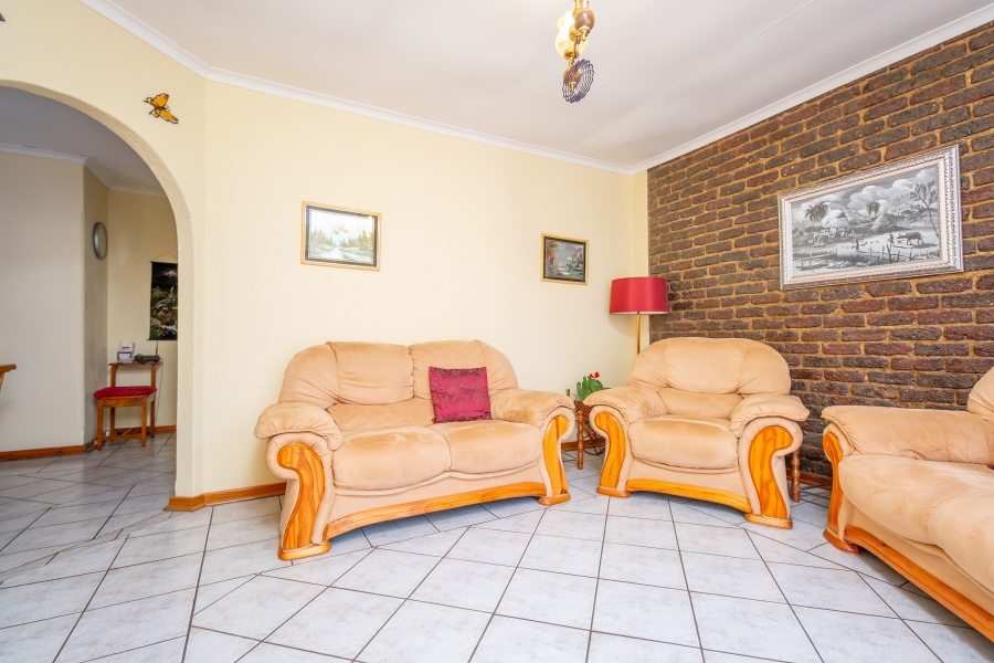 3 Bedroom Property for Sale in Rangeview Gauteng