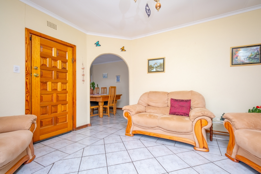 3 Bedroom Property for Sale in Rangeview Gauteng